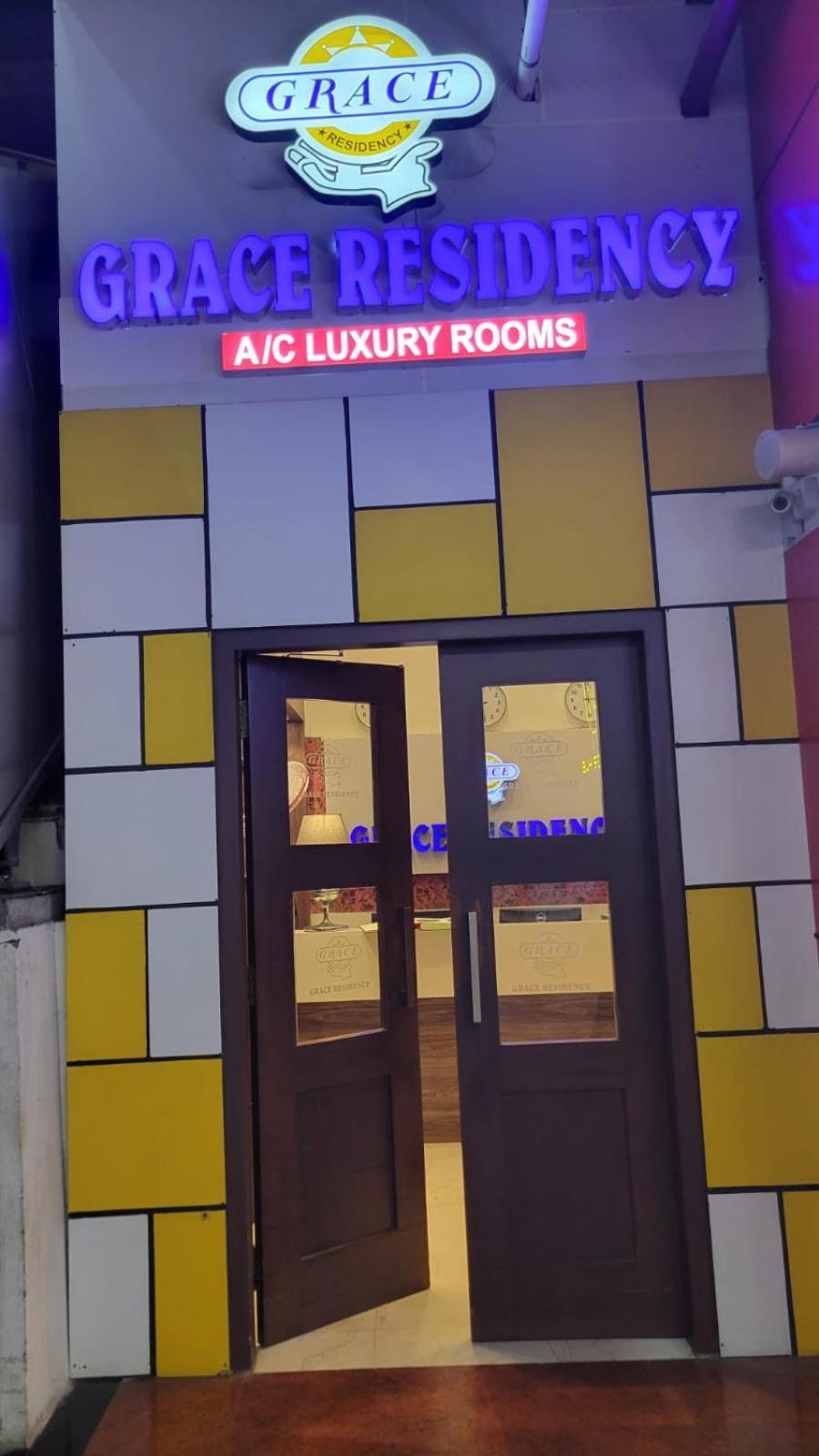Grace Residency Chennai Airport Hotel Bagian luar foto