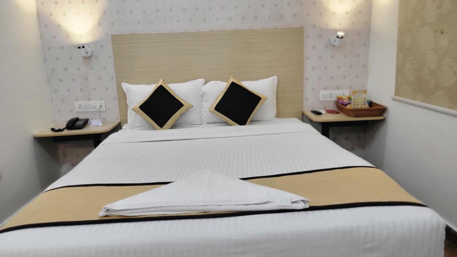 Grace Residency Chennai Airport Hotel Bagian luar foto